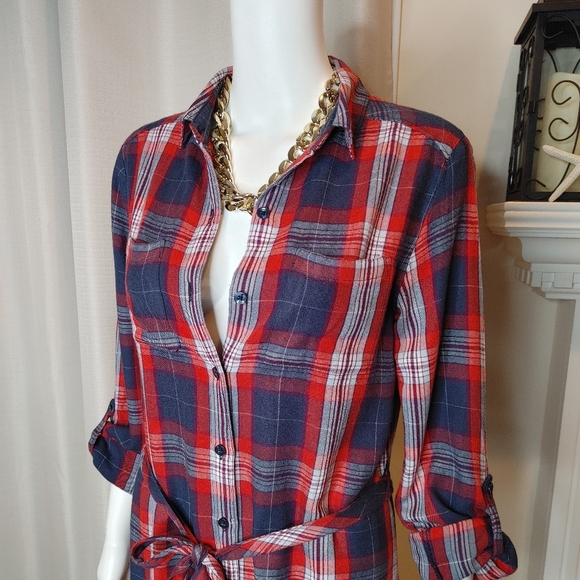 BANANA REPUBLIC PLAID FLANNEL BELTED SHIRT DRESS, PLAID RED 4 - Picture 4 of 12
